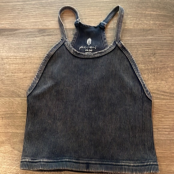 NWOT Free People // Happiness Runs Crop Tank - XS/S - Picture 2 of 6